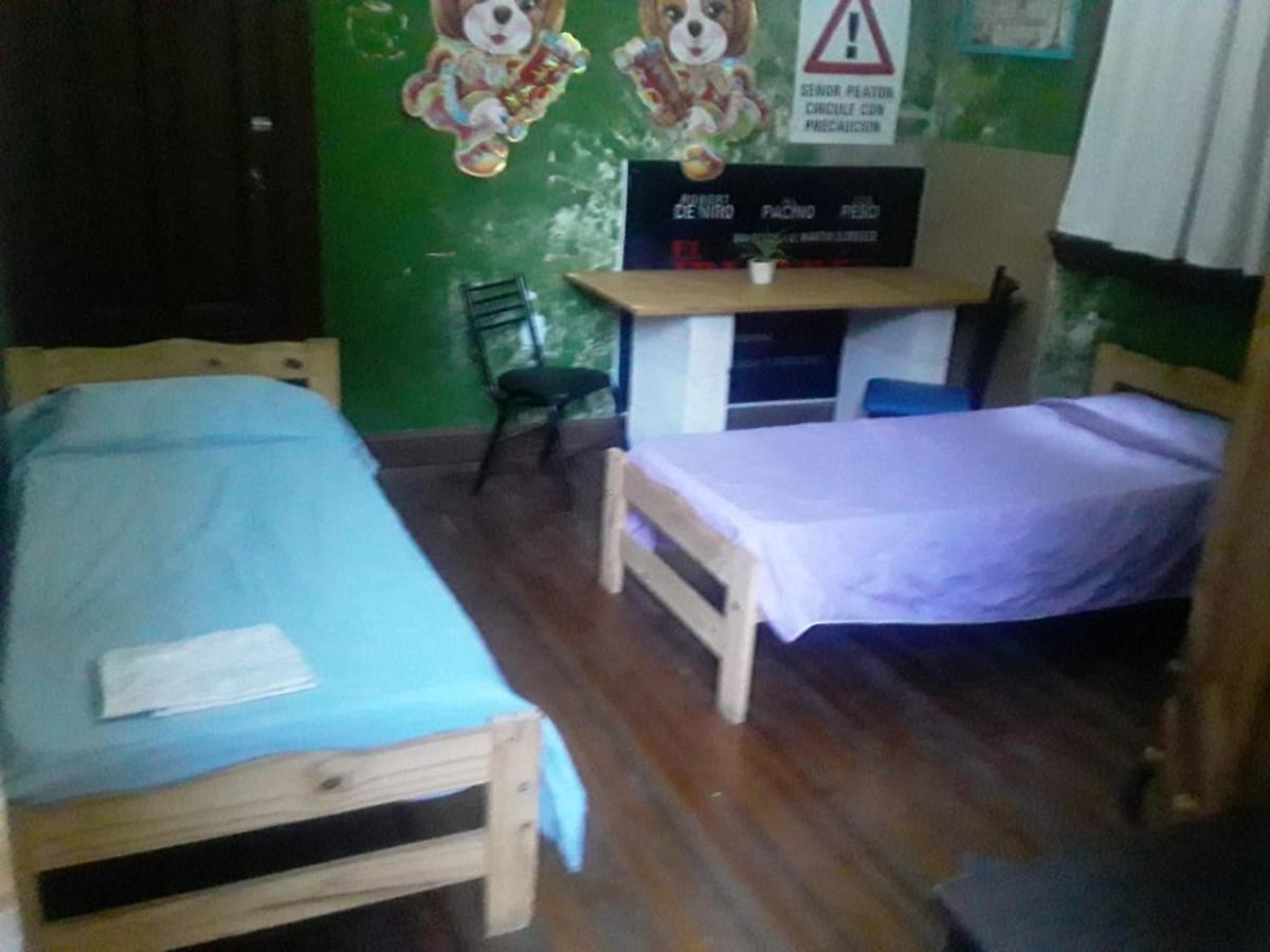 Habitac Indiv Casa De Familia, Flores ブエノスアイレス エクステリア 写真