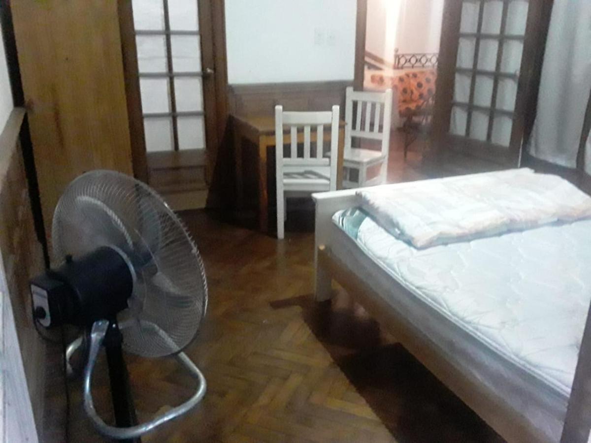 Habitac Indiv Casa De Familia, Flores ブエノスアイレス エクステリア 写真
