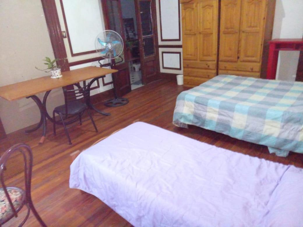 Habitac Indiv Casa De Familia, Flores ブエノスアイレス エクステリア 写真