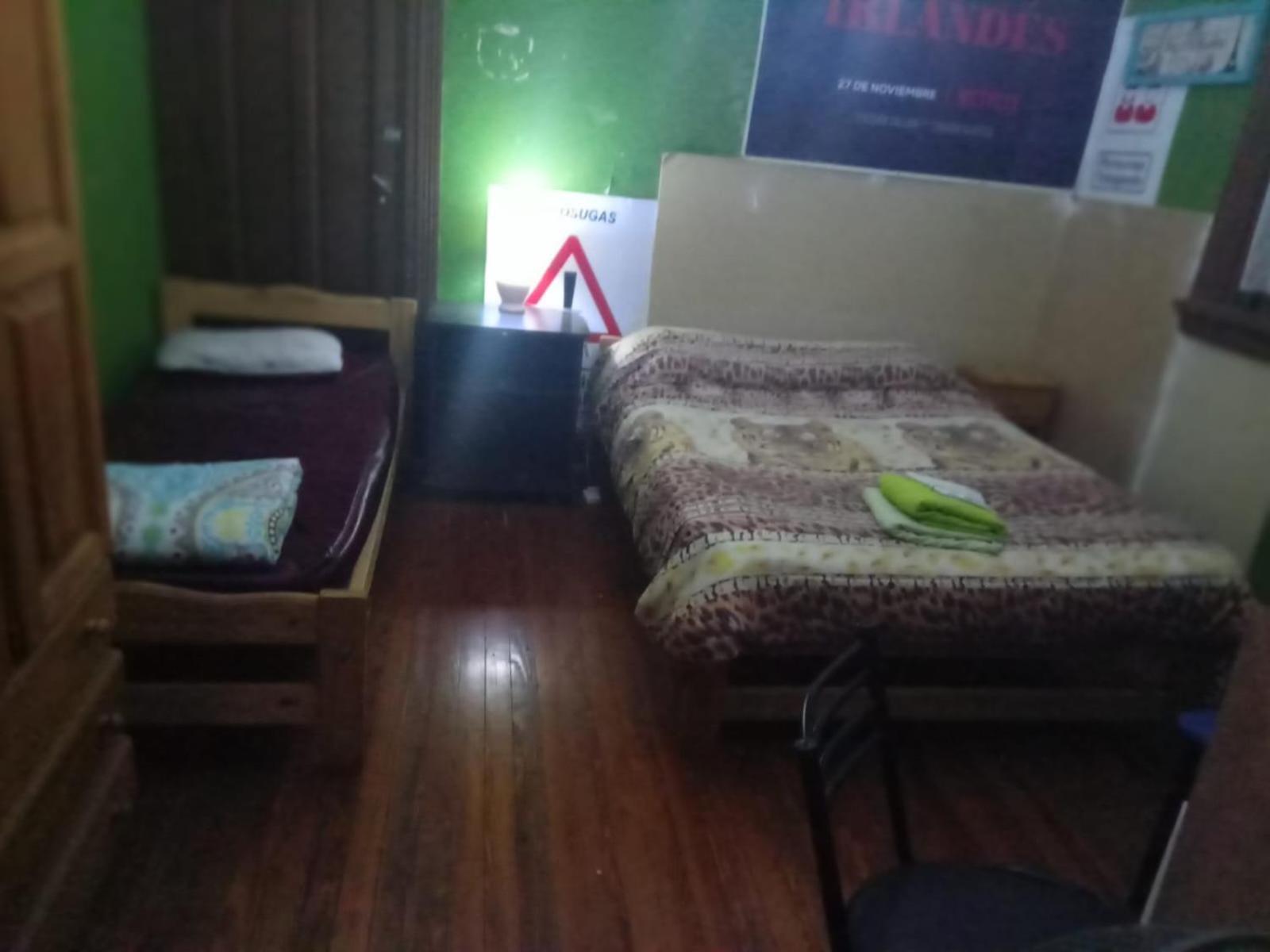 Habitac Indiv Casa De Familia, Flores ブエノスアイレス エクステリア 写真