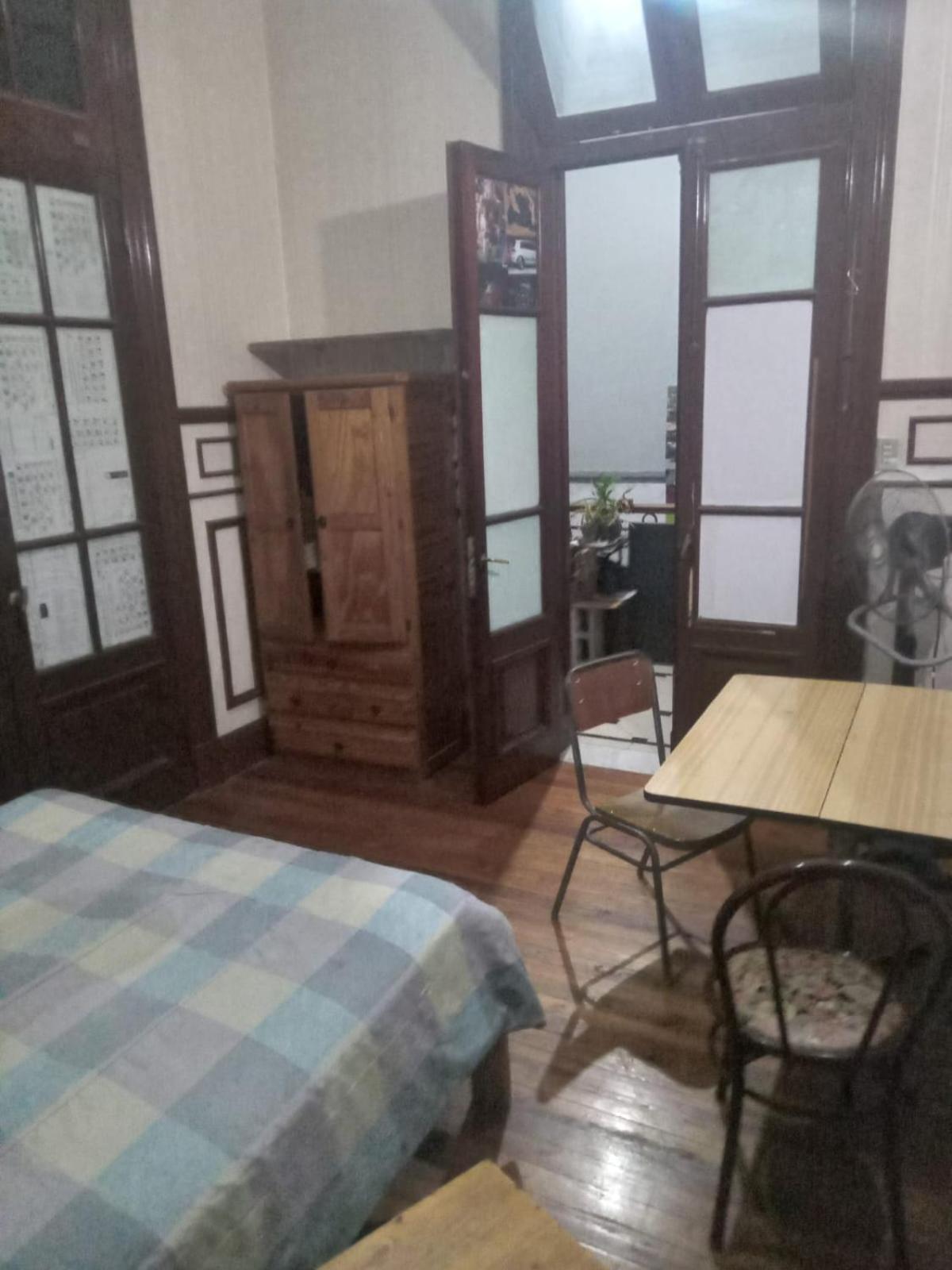 Habitac Indiv Casa De Familia, Flores ブエノスアイレス エクステリア 写真
