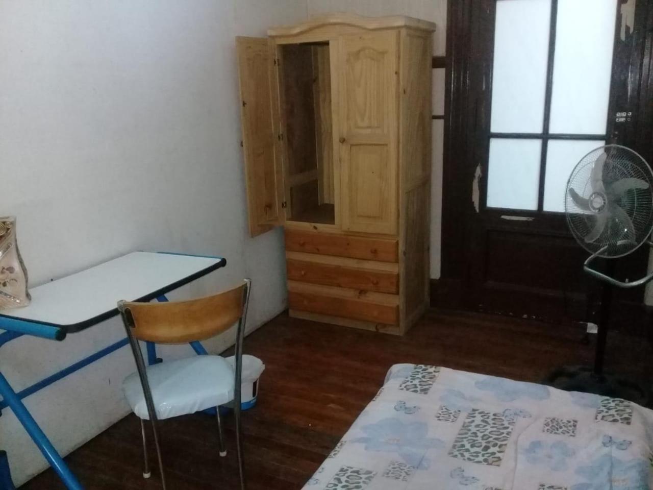 Habitac Indiv Casa De Familia, Flores ブエノスアイレス エクステリア 写真