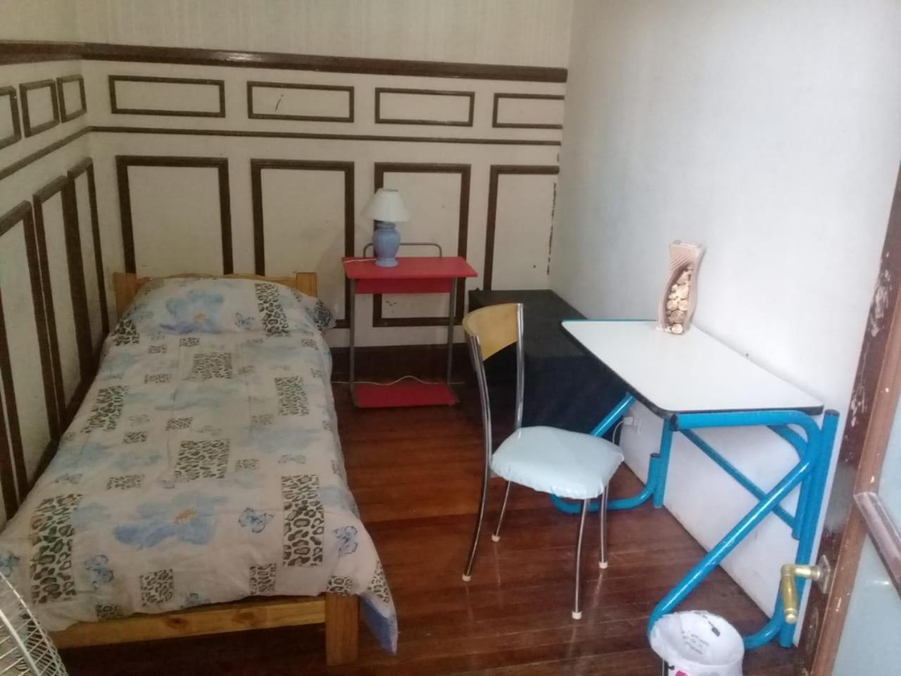 Habitac Indiv Casa De Familia, Flores ブエノスアイレス エクステリア 写真