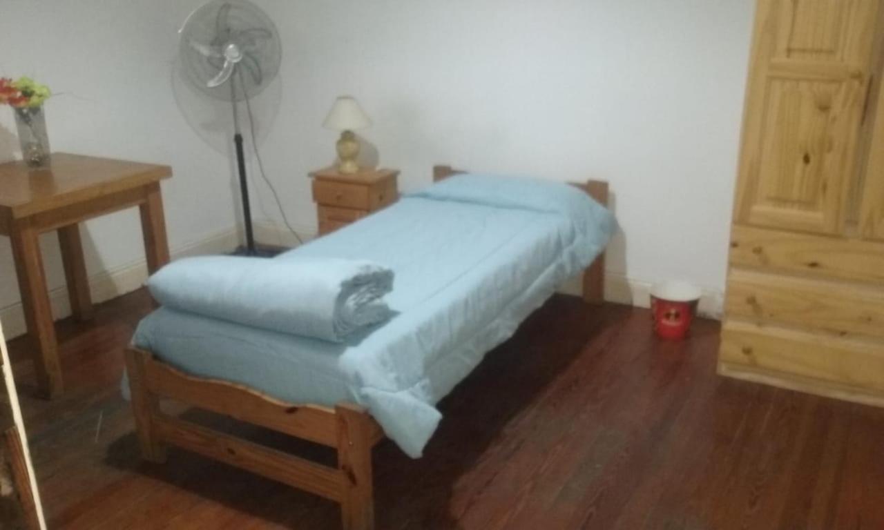 Habitac Indiv Casa De Familia, Flores ブエノスアイレス エクステリア 写真